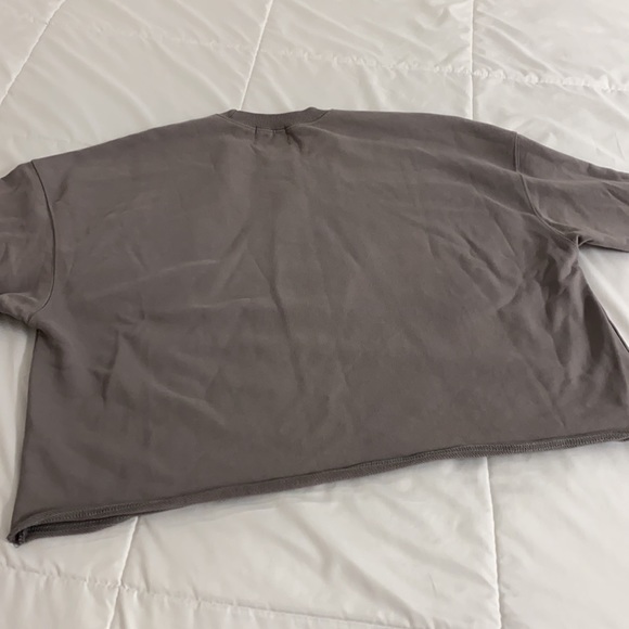 Cold Laundry Grey Crop Sweatshirt w/ Raw Edge - Picture 3 of 7